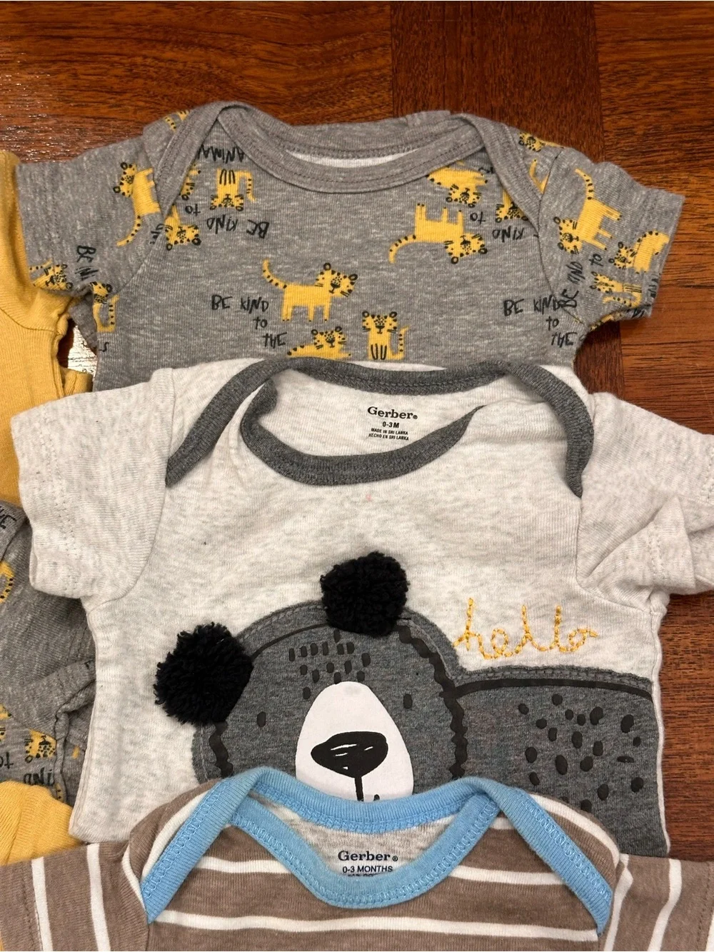 New/EUC Bundle of Baby Boys Onesies, 0-3 Months, Set of 7